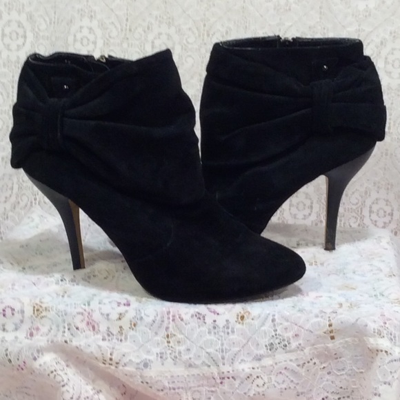 Suede Bow-Knot Ankle Boots - Picture 8 of 8
